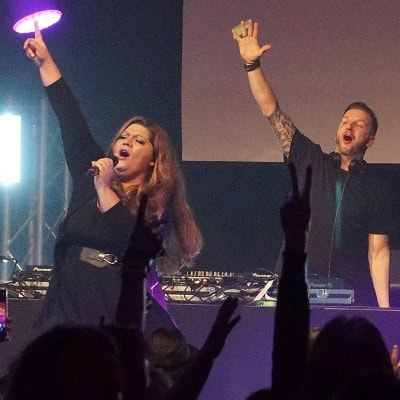 groove-coverage-90s-band-buchen