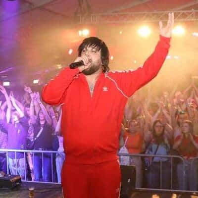 willi-wampe-ikke-hueftgold-double-buchen-pressematerial